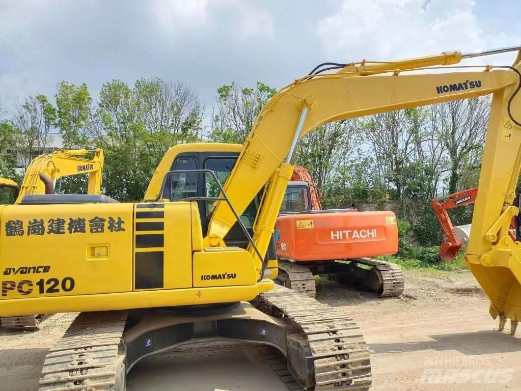 Komatsu 120 履带挖掘机