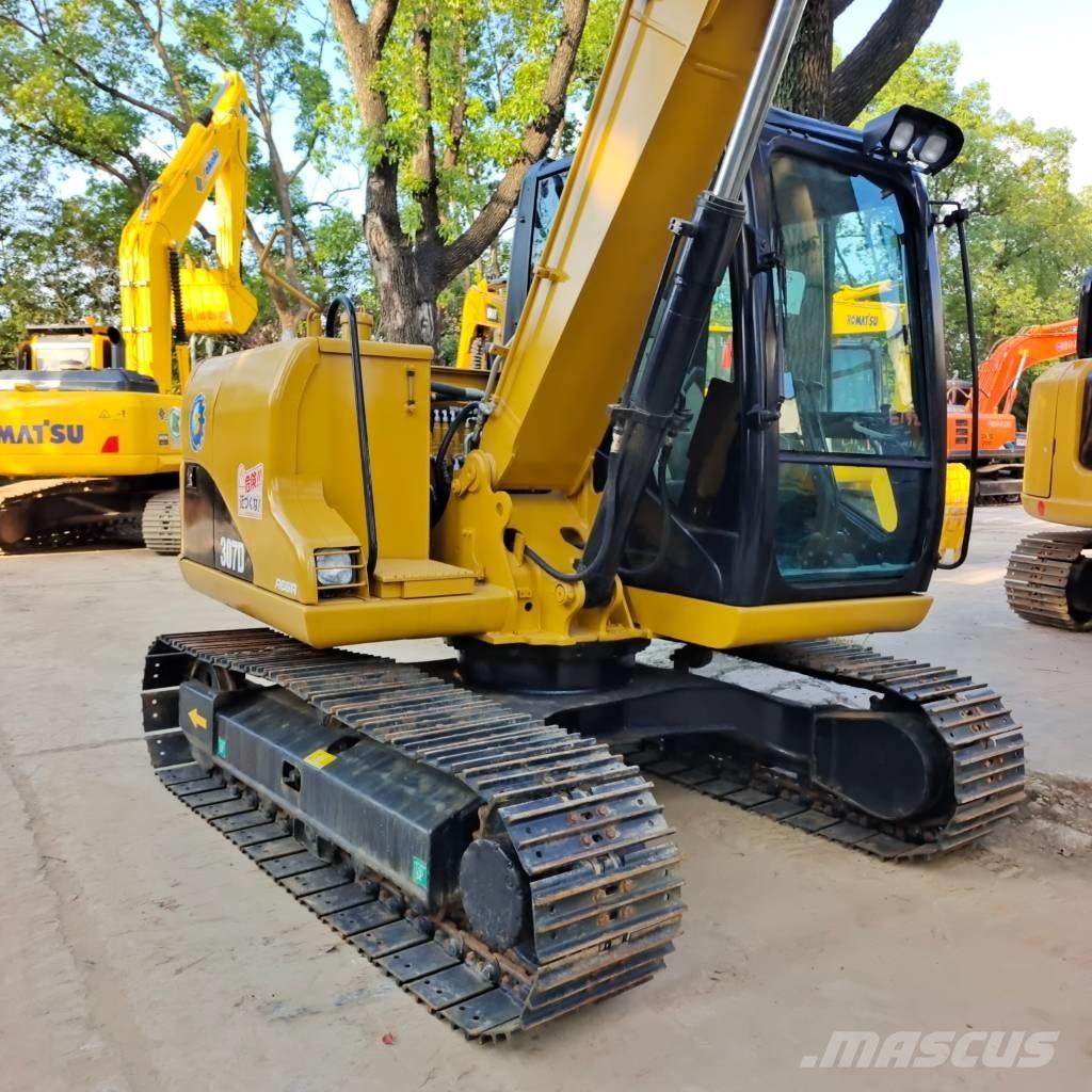 CAT 307 D 中型挖掘机
