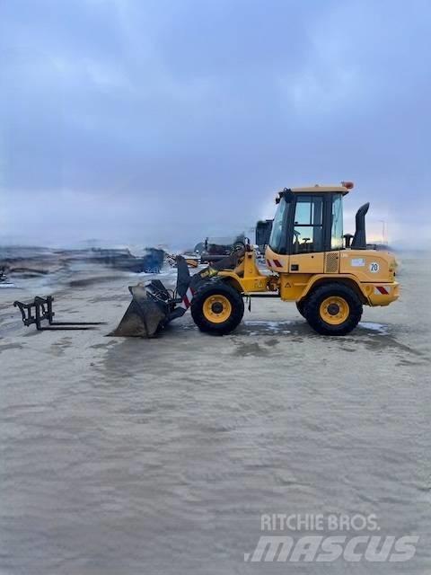 Volvo L 30 G 轮式装载机