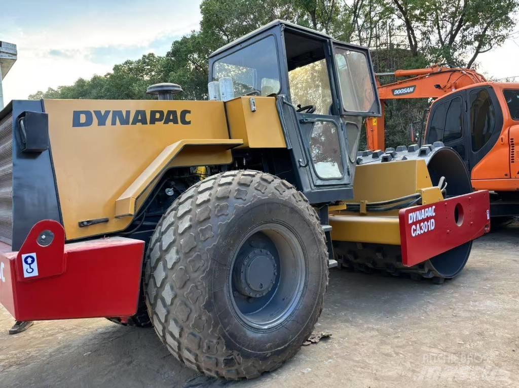 Dynapac CA 301 D 单轮压路机