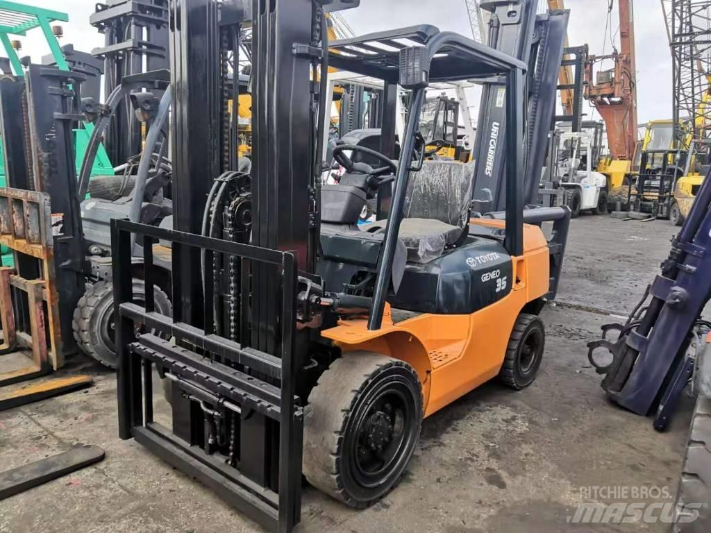 Toyota 3.5Ton 柴油叉车