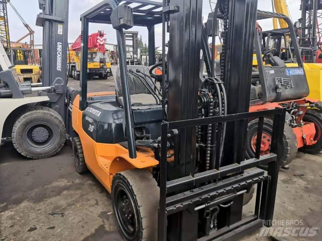 Toyota 3.5Ton 柴油叉车