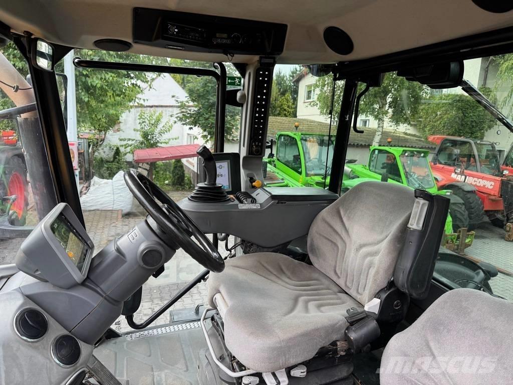 JCB FASTRAC 4220 拖拉机/农用车