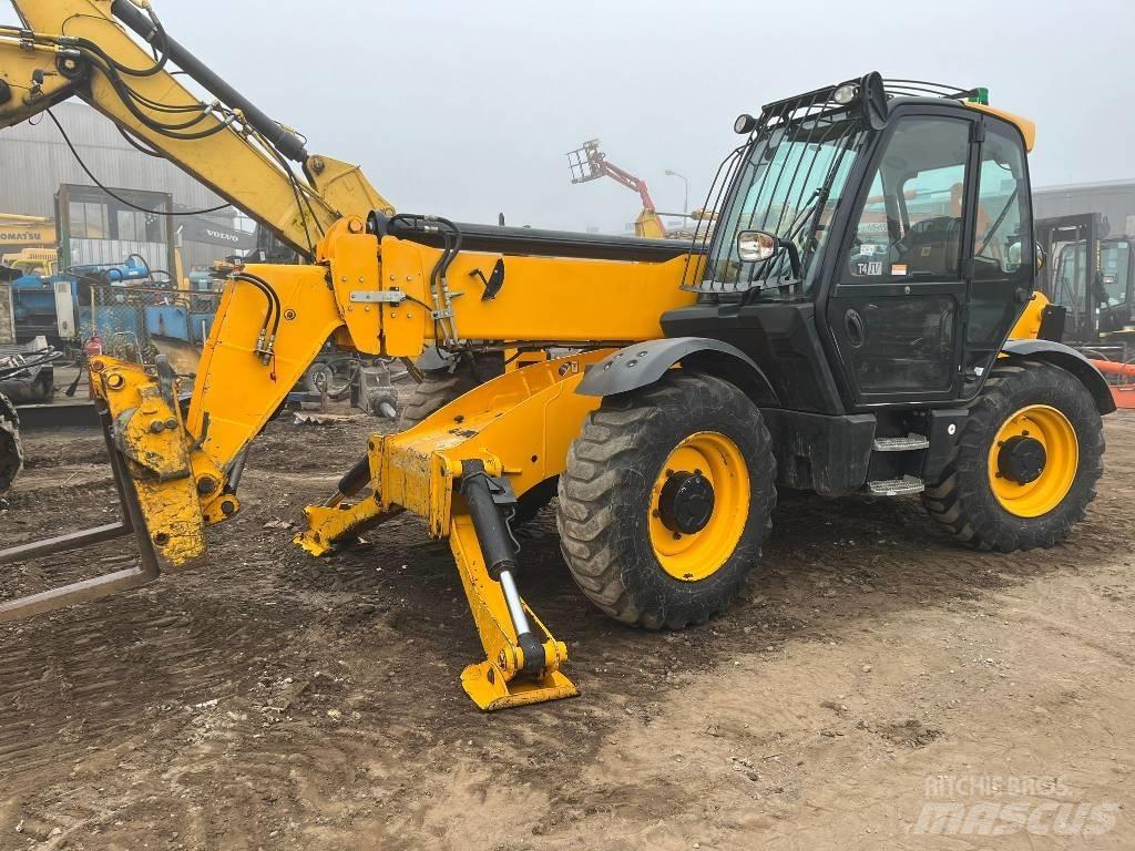 JCB 540-140 伸缩臂叉装车|叉装车