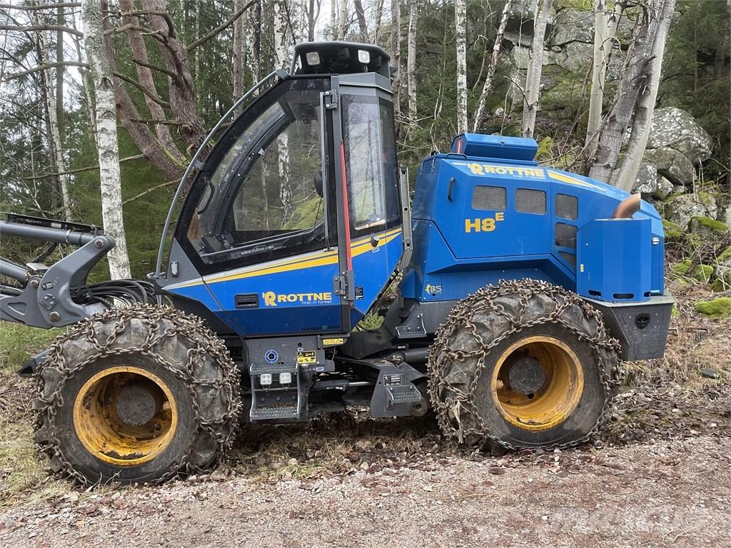 Rottne H8E 收割机