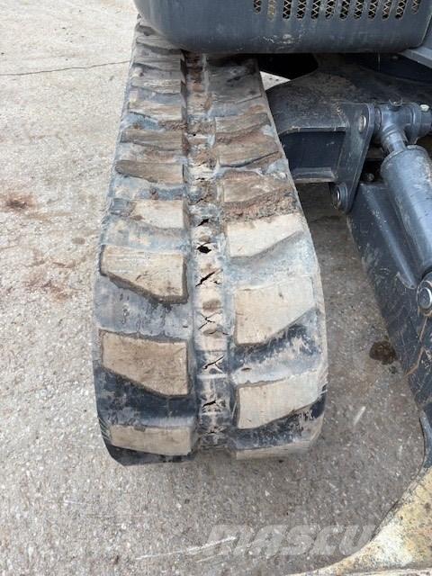 Doosan DX 85 R-3 中型挖掘机