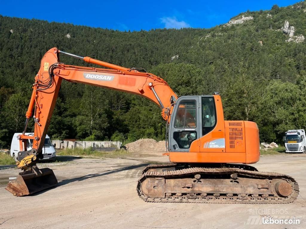 Doosan DX 235 LCR 履带挖掘机