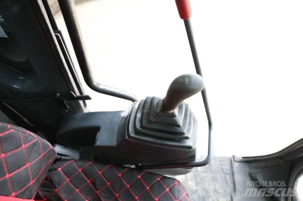 Kobelco SK140-8 中型挖掘机