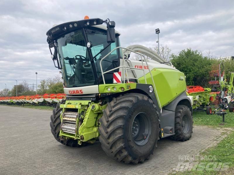 CLAAS JAGUAR 980 自走式青贮饲料收割机