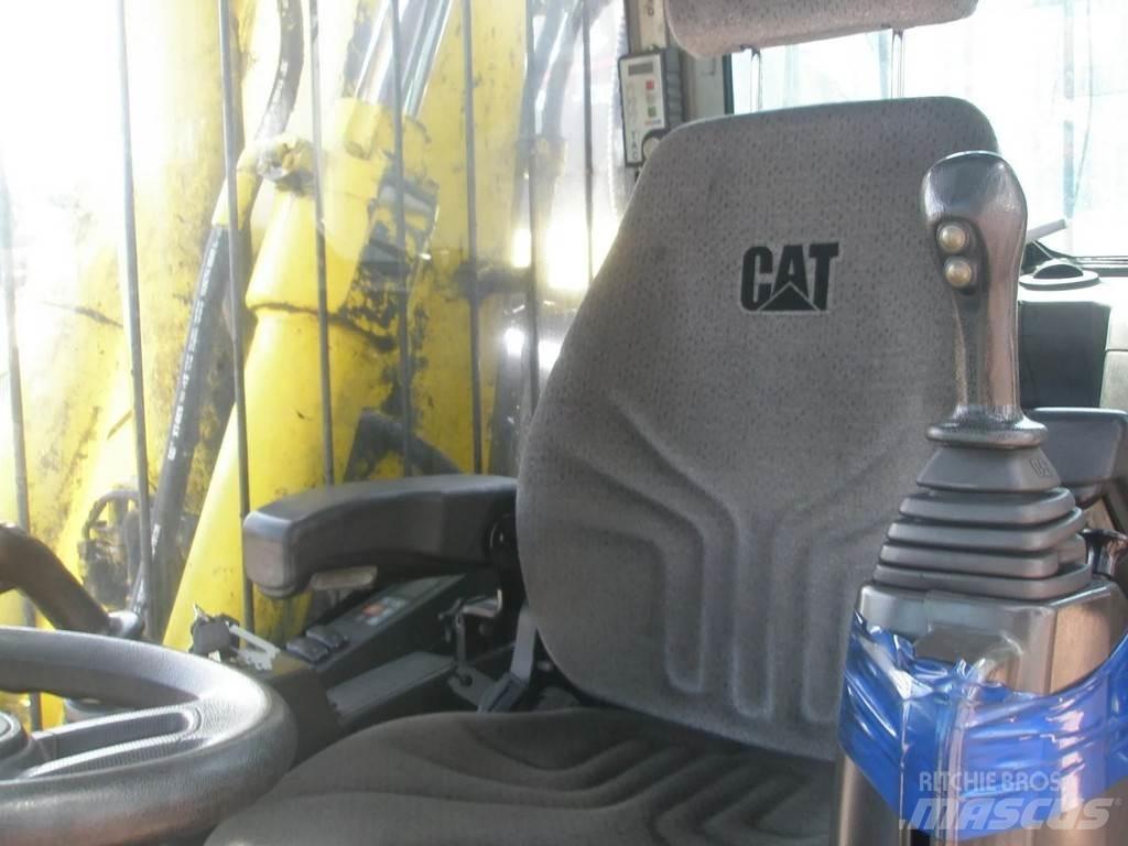 CAT M318F 轮式挖掘机