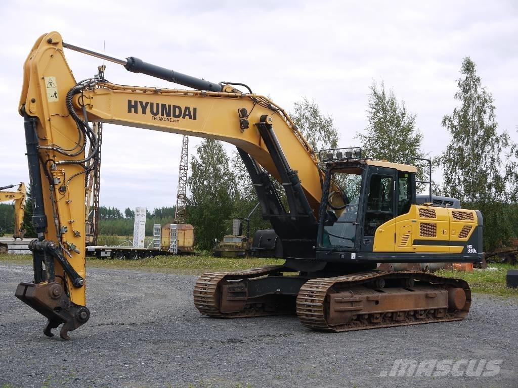 Hyundai HX 330 L 履带挖掘机