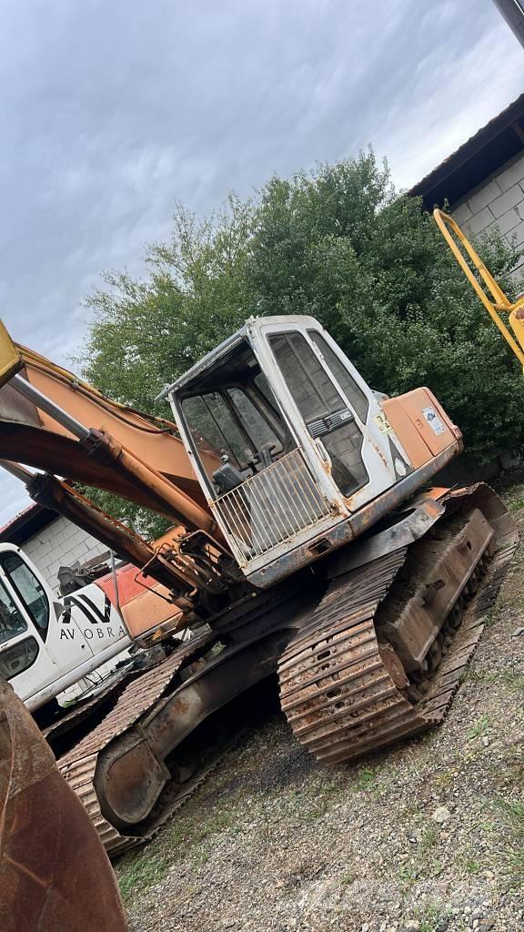 Kobelco SK 250 吊杆和铲斗