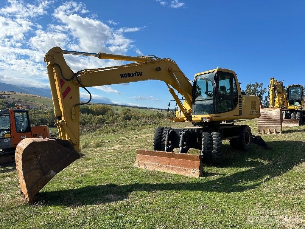 Komatsu PW 170-6 轮式挖掘机