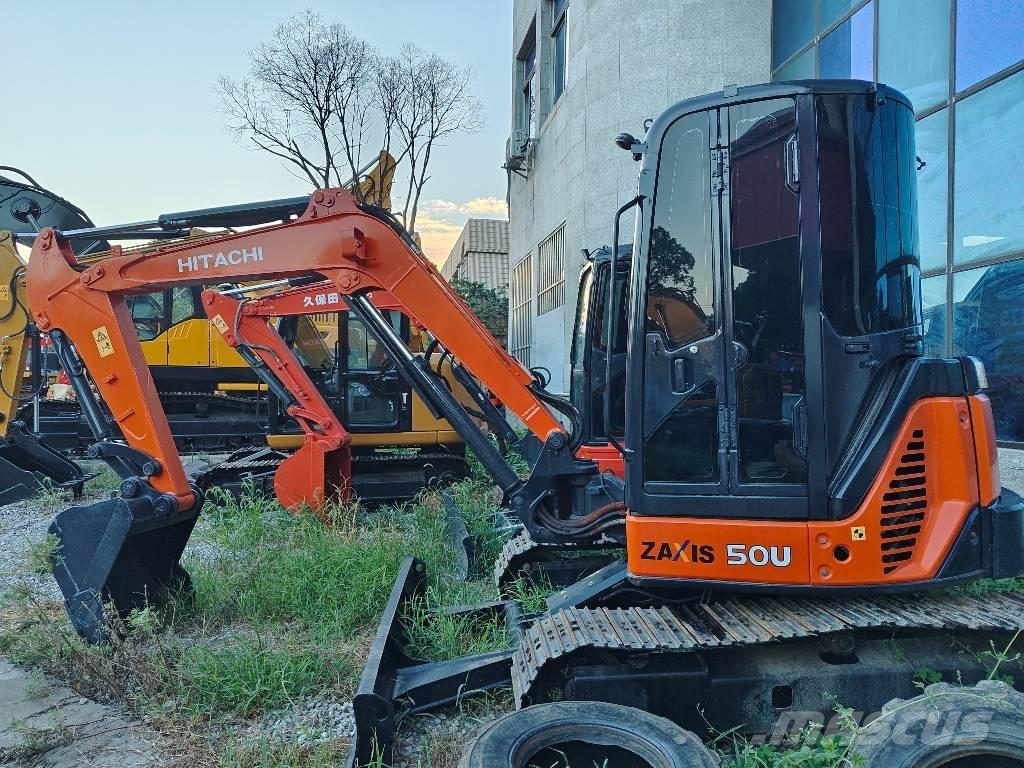 Hitachi ZX 50 U 小型挖掘机
