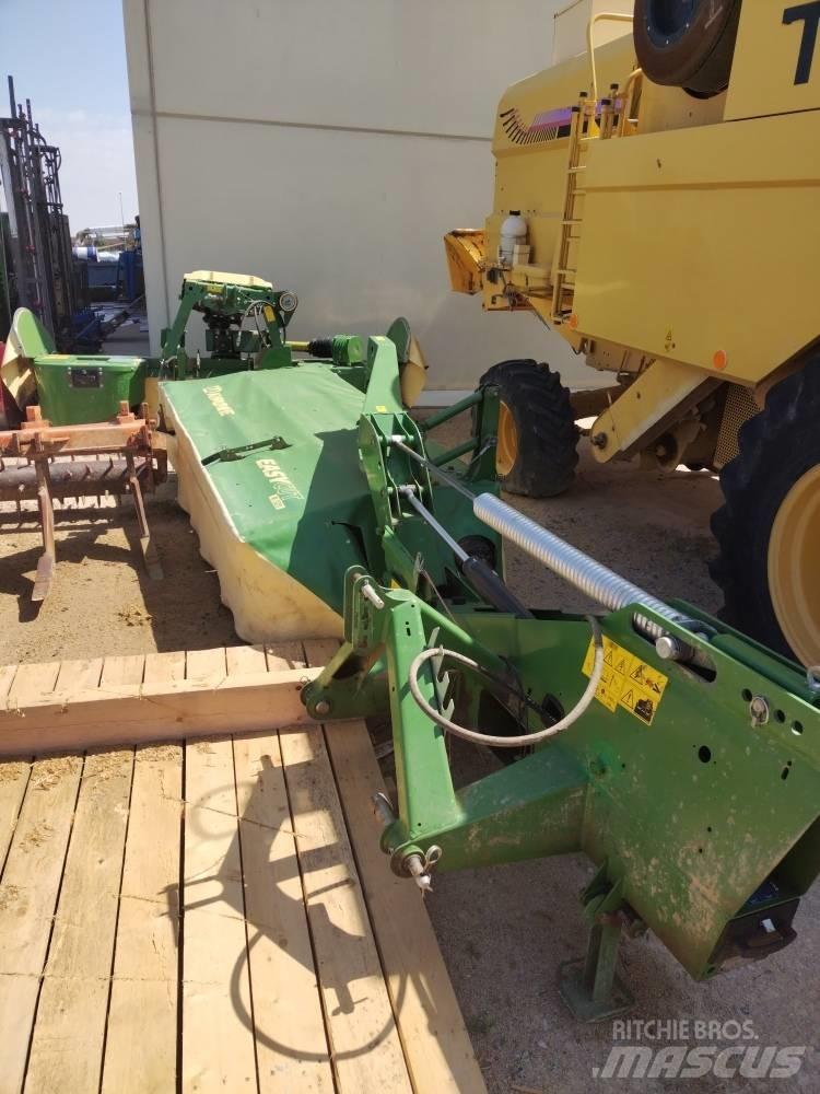 Krone Easy Cut R320 割草机