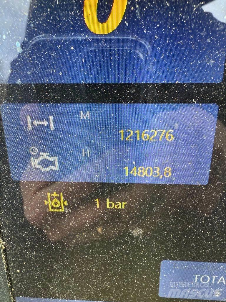 Komatsu 951 收割机