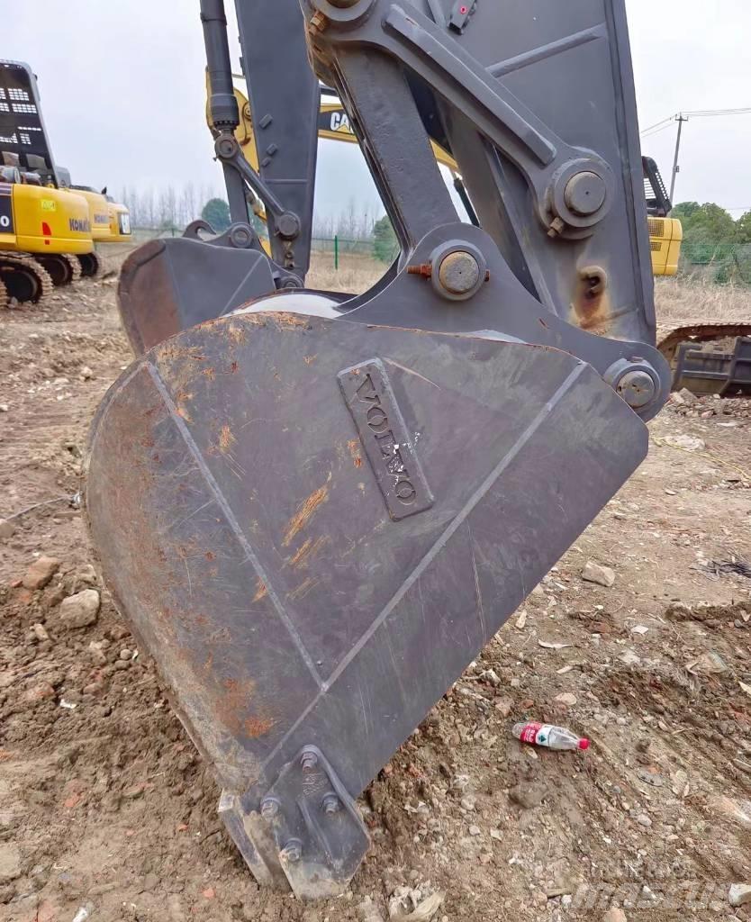 Volvo EC290 履带挖掘机