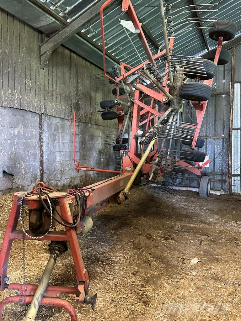 Fella TS 1601 料堆整形机