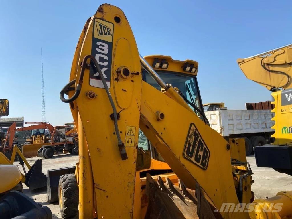 JCB 3 CX 反铲装载机