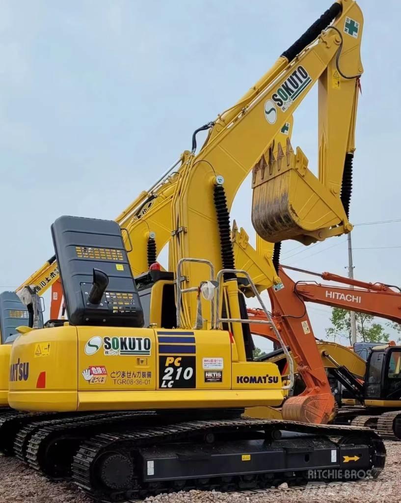 Komatsu 210LC-8 履带挖掘机
