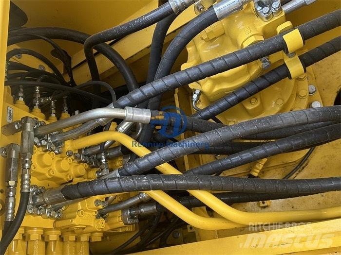 Komatsu PC200-8MO 履带挖掘机