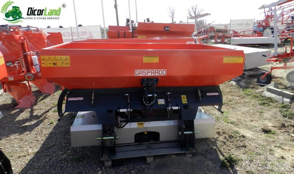 Maschio Zeno 32 矿物肥料撒播机