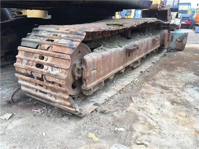 Kobelco SK 220 履带挖掘机