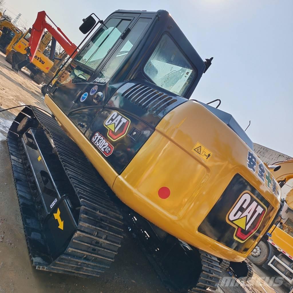 CAT 313 D 履带挖掘机