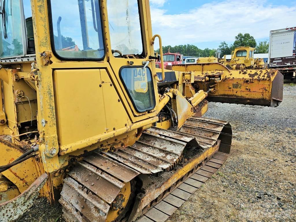 CAT D 4 C 履带式推土机
