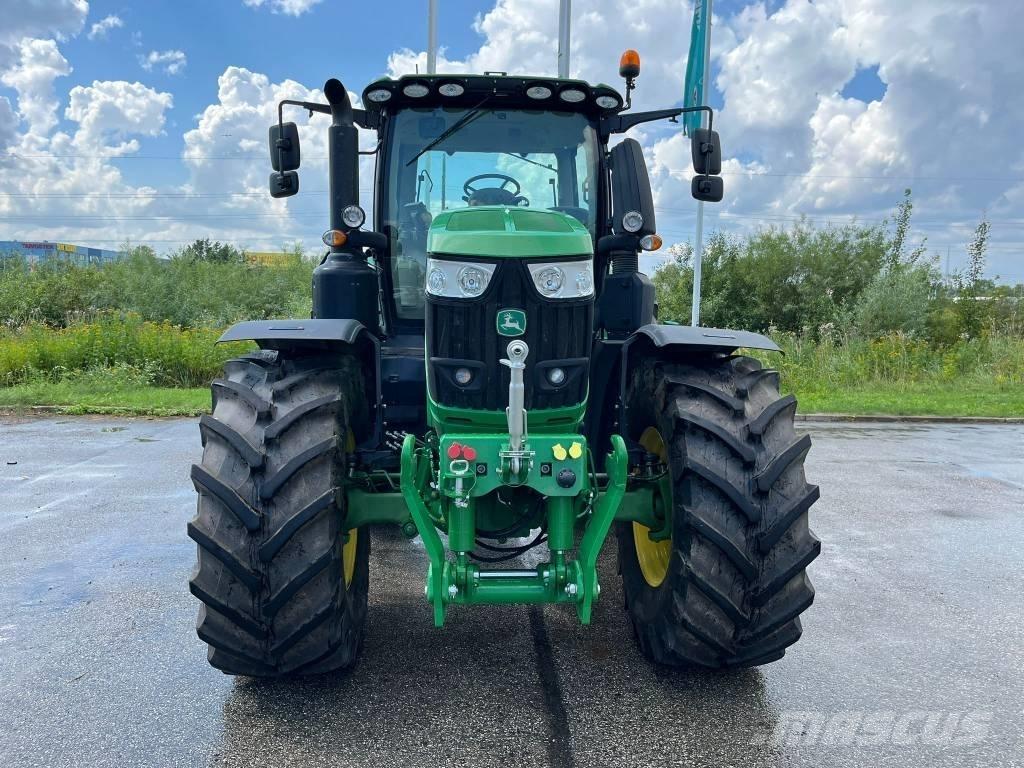 John Deere 6230 R 拖拉机/农用车