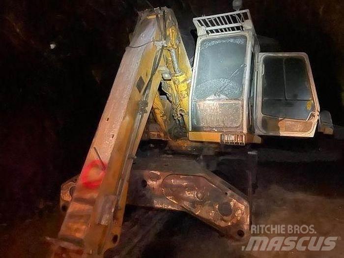 Liebherr A914 特种挖掘机