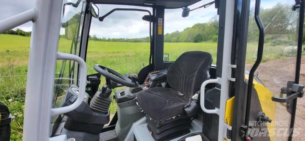 Wacker Neuson WL 28 滑移装载机