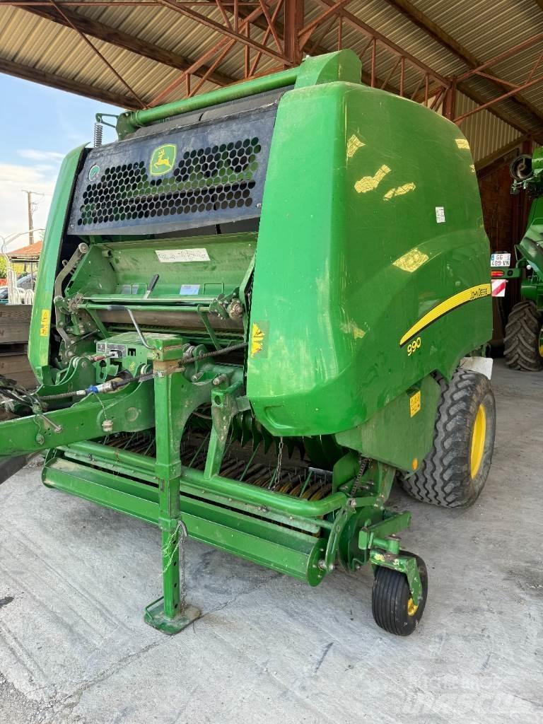 John Deere 990 圆捆打捆机
