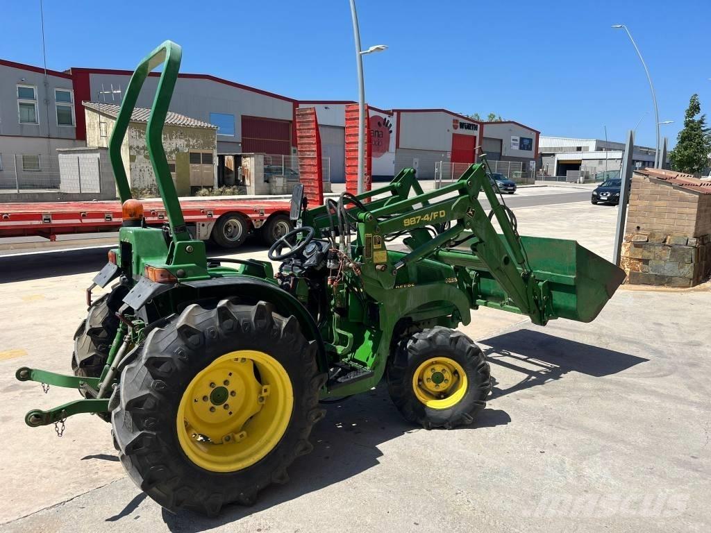 John Deere 946 拖拉机/农用车