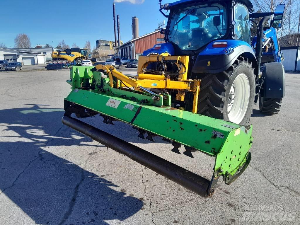 Cabe Finland 250 牧场割草机和切顶器