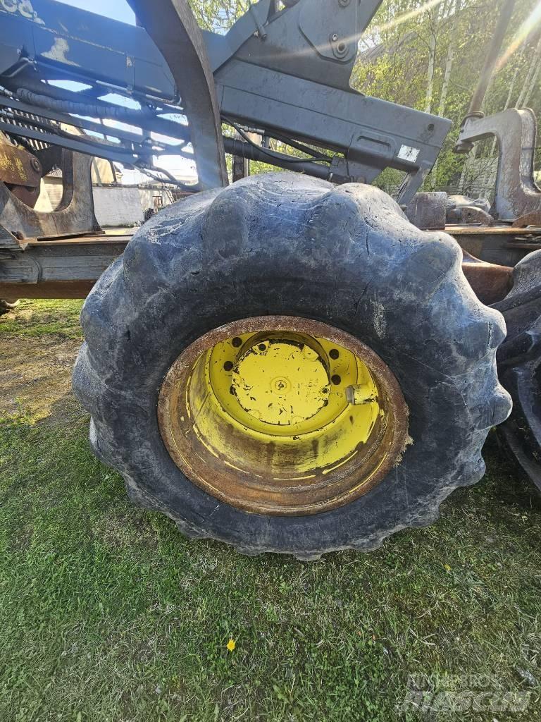 John Deere 1510 G 集运机