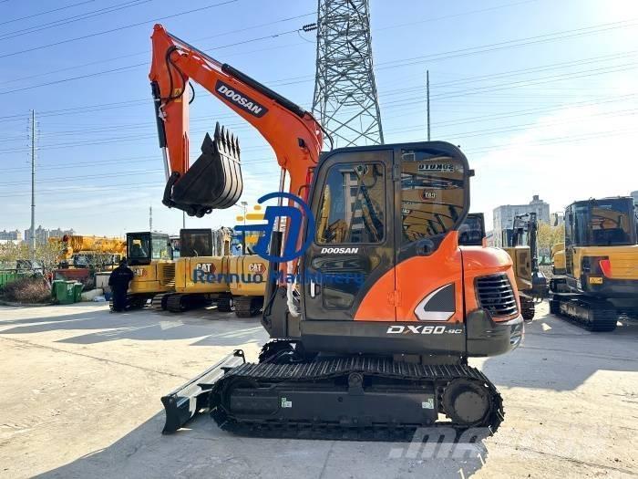 Doosan DX 60 小型挖掘机