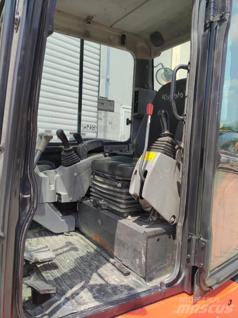 Kubota KX 057-4 小型挖掘机