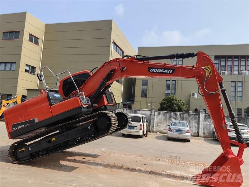 Doosan DX150 履带挖掘机