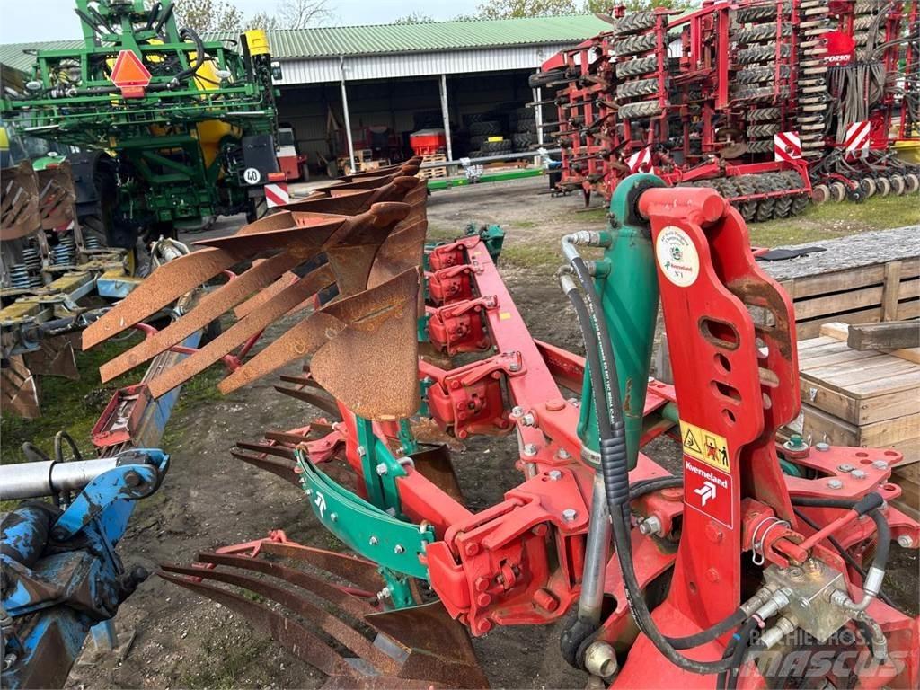 Kverneland 150 S 双向犁