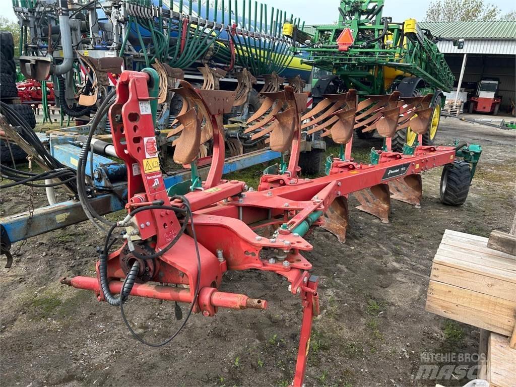 Kverneland 150 S 双向犁