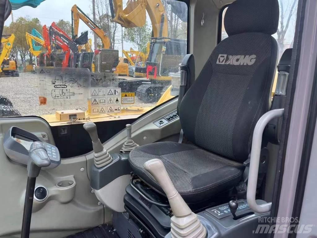 XCMG XE 60 WA 履带挖掘机