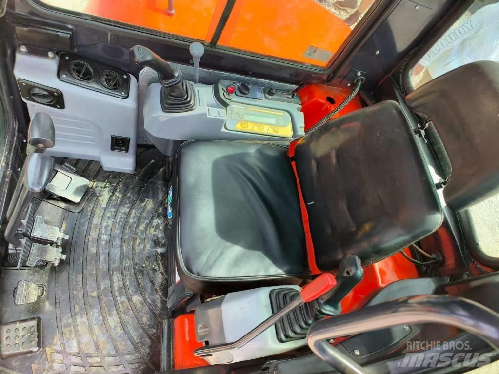 Kubota U 40 小型挖掘机