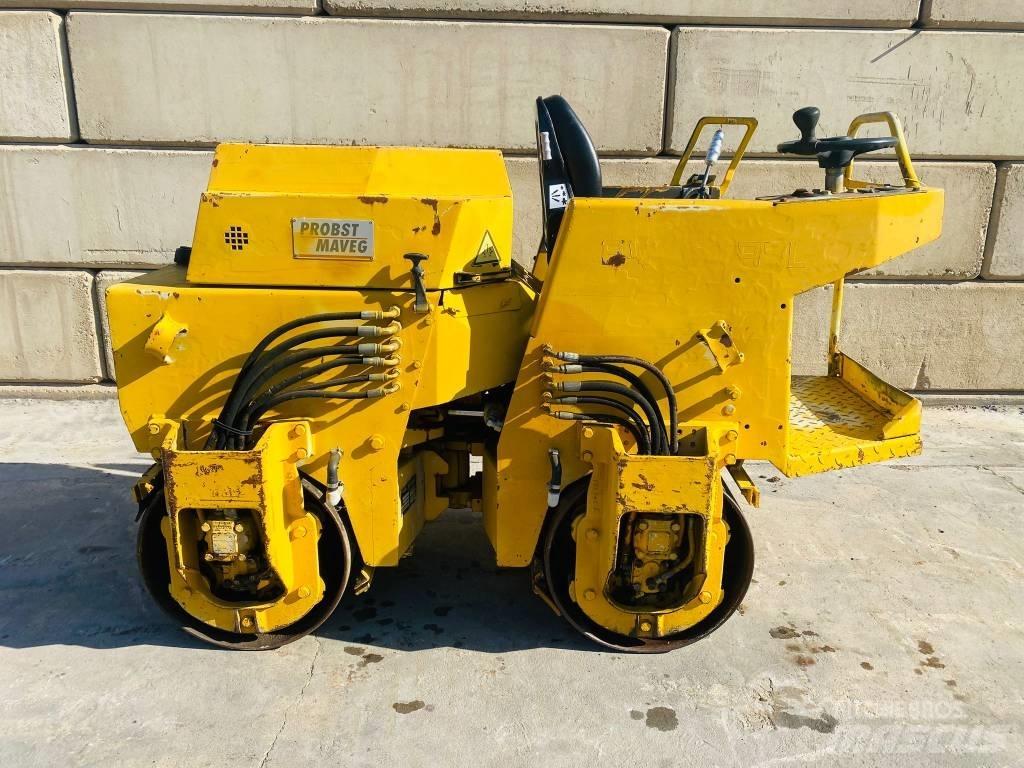 Bomag BW 75 AD 双轮压路机