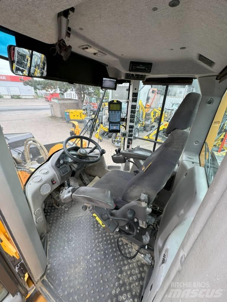 Volvo L150H 轮式装载机