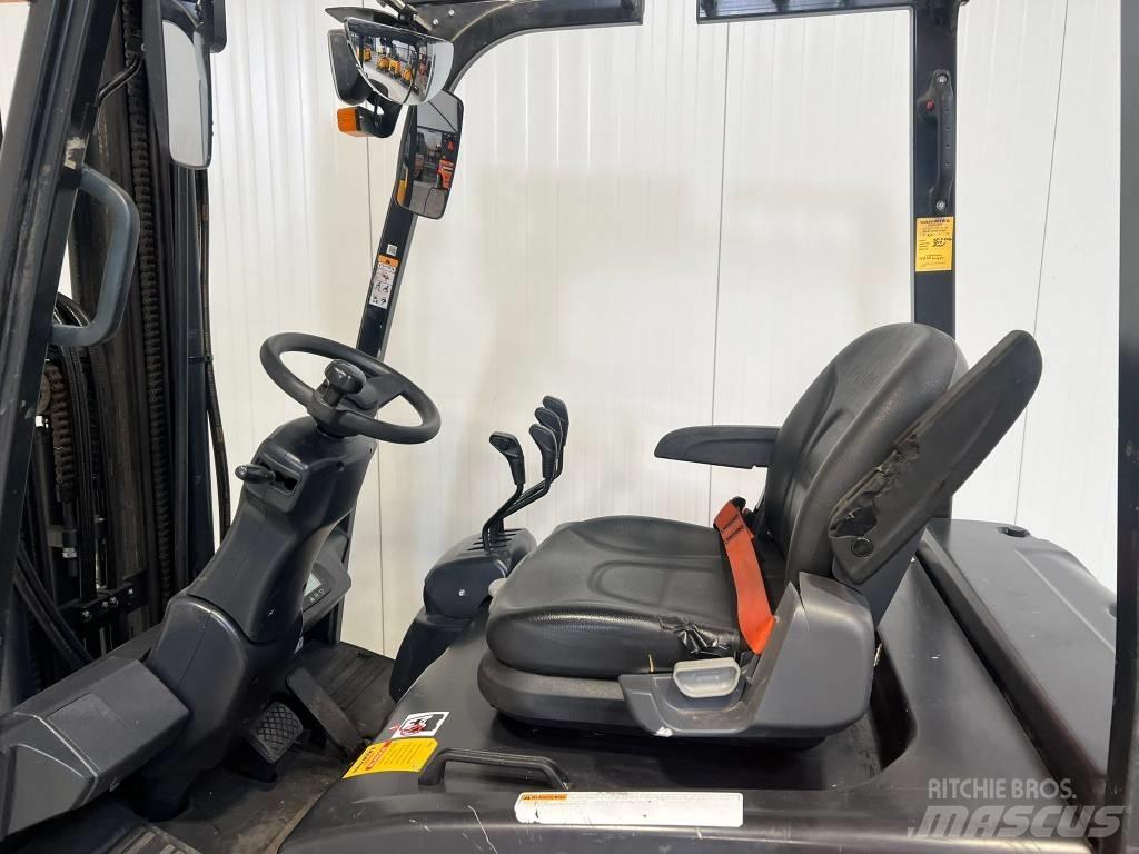 Doosan B20T-7 电动叉车
