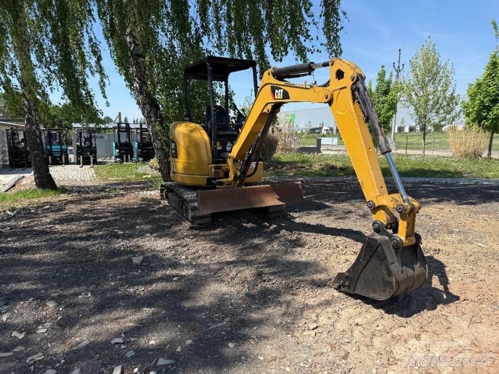 CAT 303 E CR 履带挖掘机