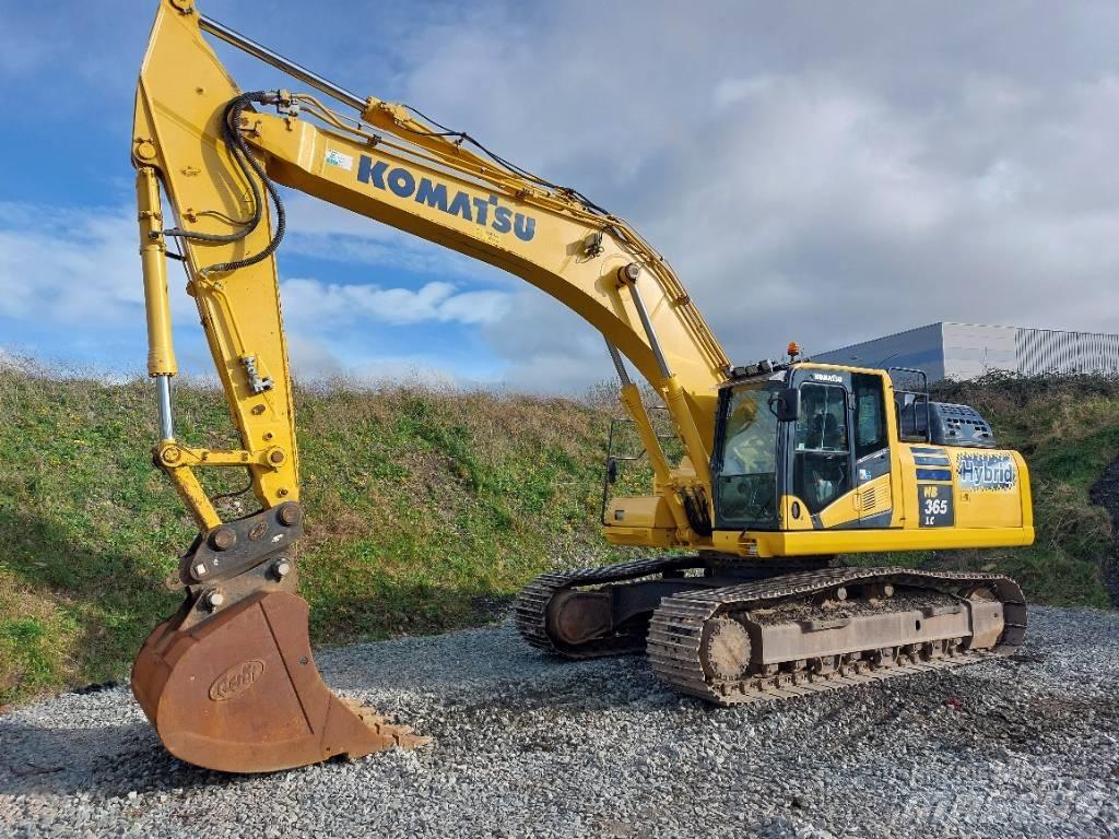 Komatsu HB365LC-3 履带挖掘机