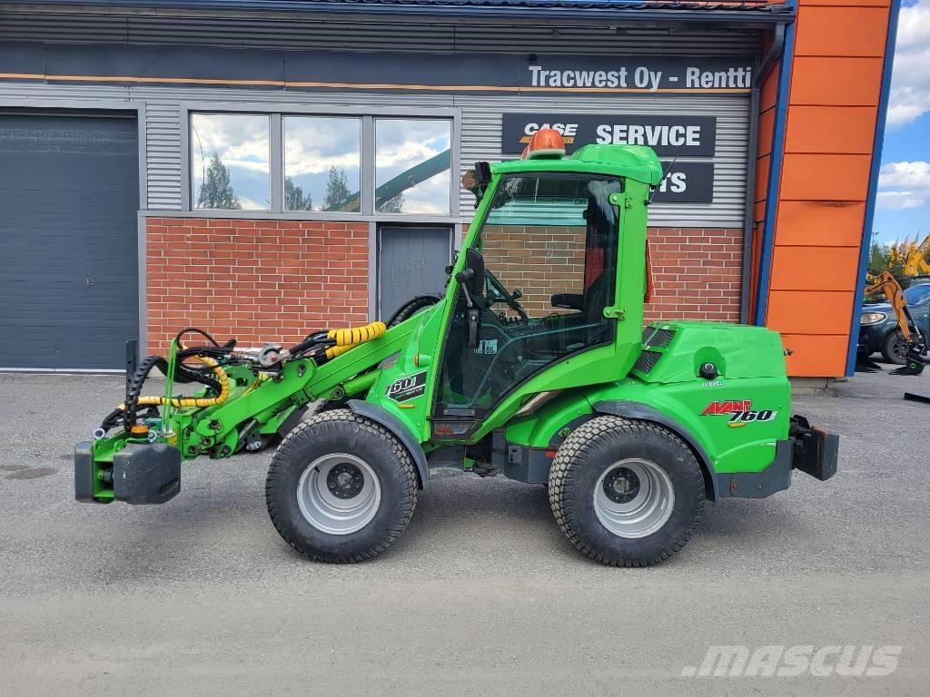 Avant 760 I 小型装载机