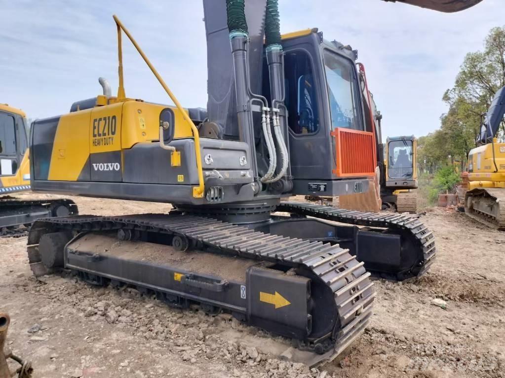 Volvo EC 210 履带挖掘机